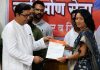 मनसे महिला सेनेच्या नाशिक जिल्हाध्यक्षपदी सौ. स्वाती मगर यांची निवड; राज ठाकरे यांनी दिले नियुक्तीपत्र