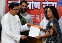 मनसे महिला सेनेच्या नाशिक जिल्हाध्यक्षपदी सौ. स्वाती मगर यांची निवड; राज ठाकरे यांनी दिले नियुक्तीपत्र